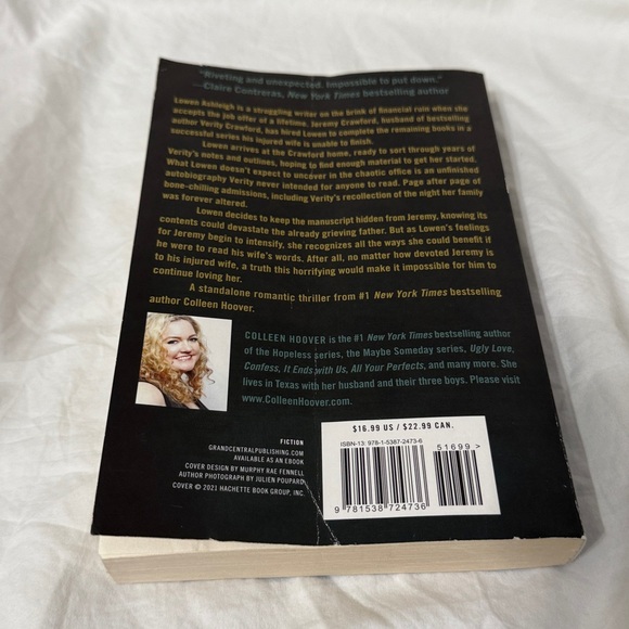 “Without Merit” and “Verity” Paperback Fiction Novels by Colleen Hoover. - Picture 15 of 15